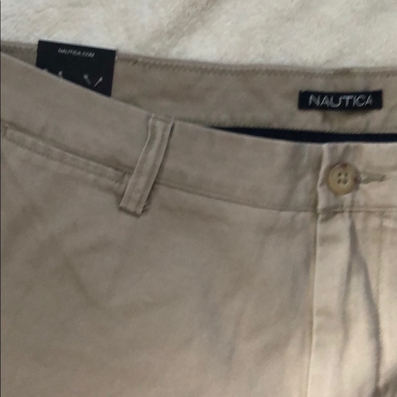 Brand New Men’s Nautica Shorts size 38 - Picture 2 of 5